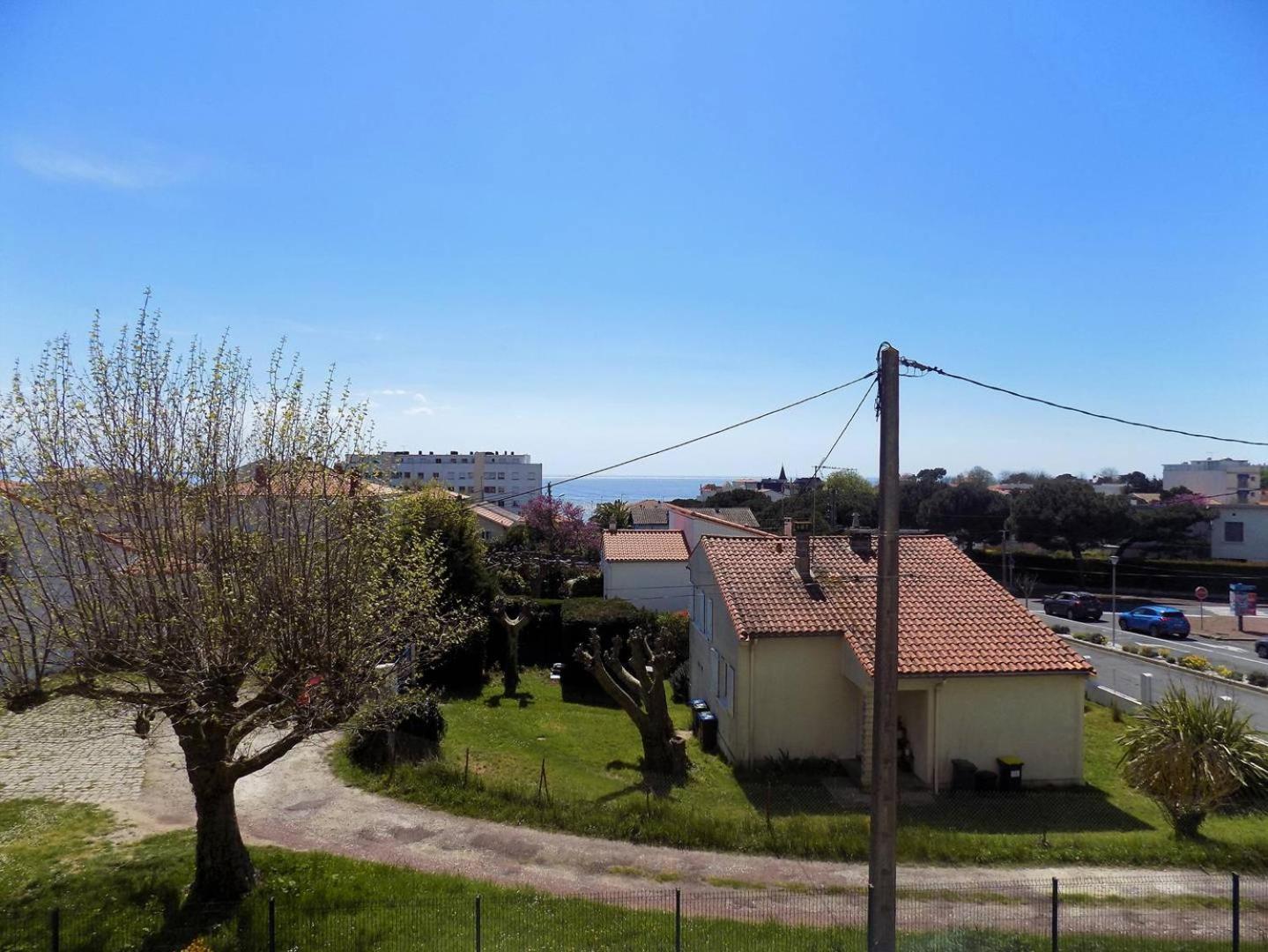 Royan - Appartement Vue Mer - A Seulement 300M Plage Et Commerces Exterior photo